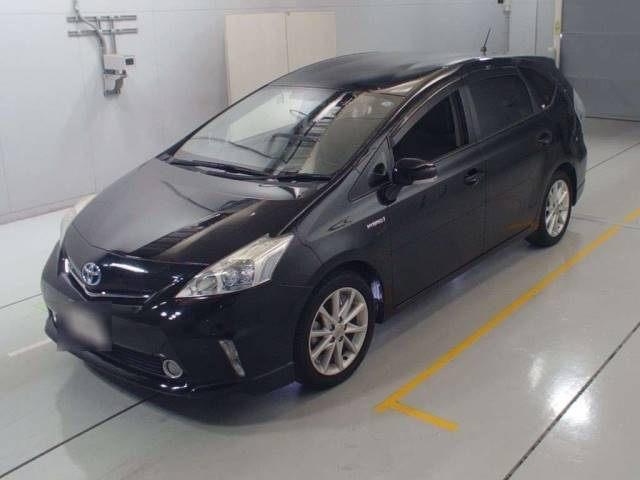 30454 TOYOTA PRIUS ALPHA ZVW41W 2012 г. (CAA Chubu)